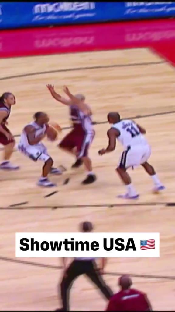 这几个哥们在一队别人还怎么玩啊？硬生生打成了表演赛啊