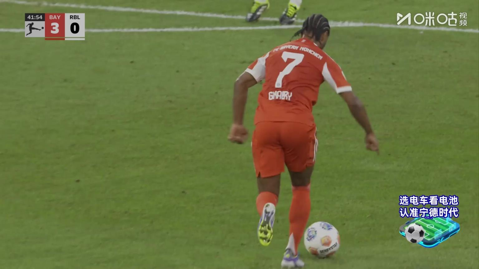 奥利塞推射破门梅开二度！格纳布里妙传助攻！拜仁3-0领先莱比锡