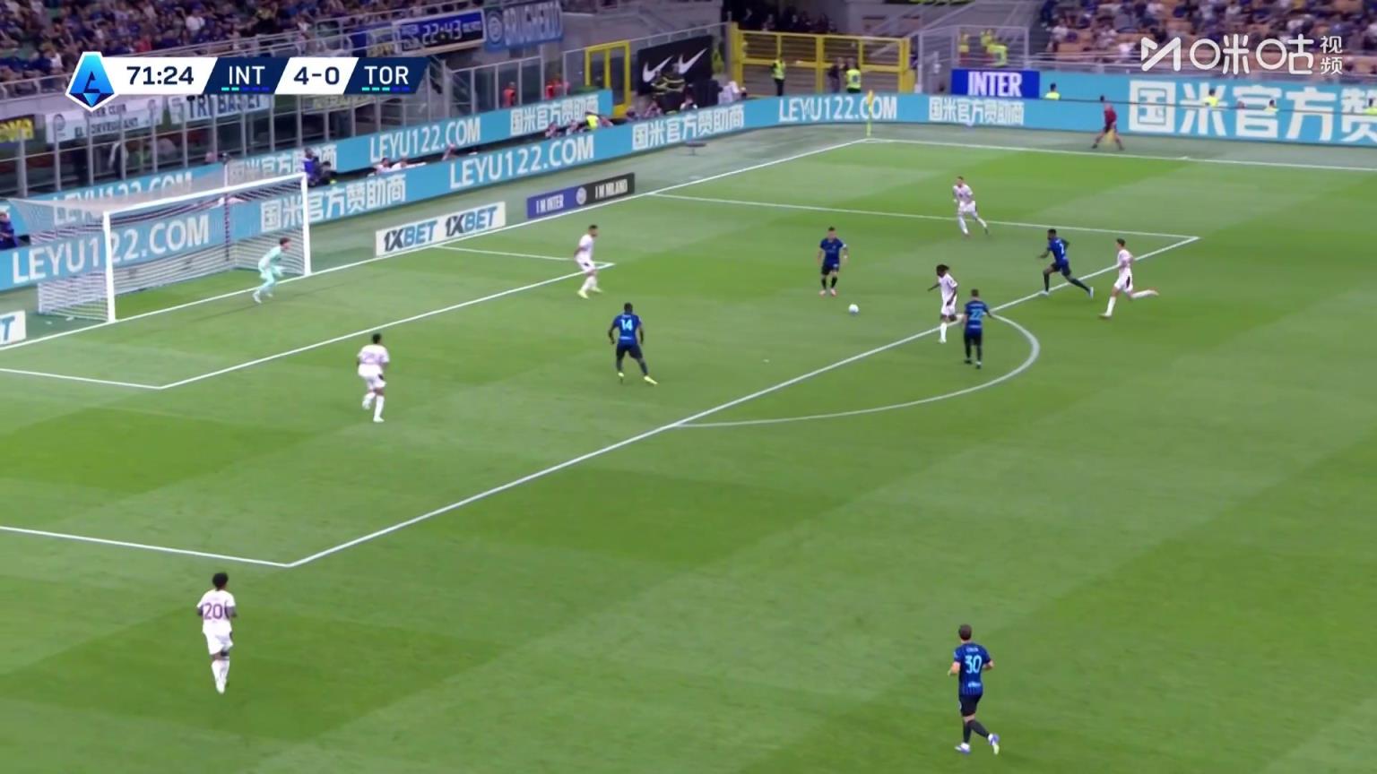 打花了！都灵后场再玩火，博尼替补登场5分钟打入加盟首球