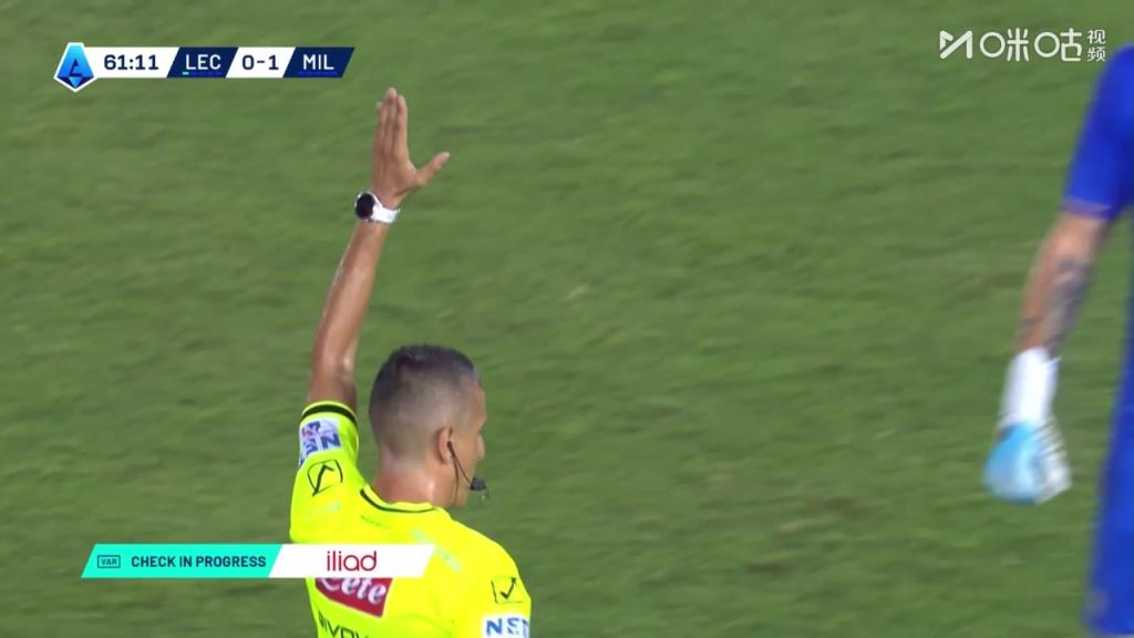 米兰进球再次被吹！S-希门尼斯抽射破门！越位在先进球无效！