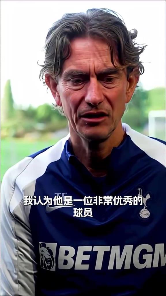 弗兰克谈西蒙斯加盟：他是一位不折不扣的天才！