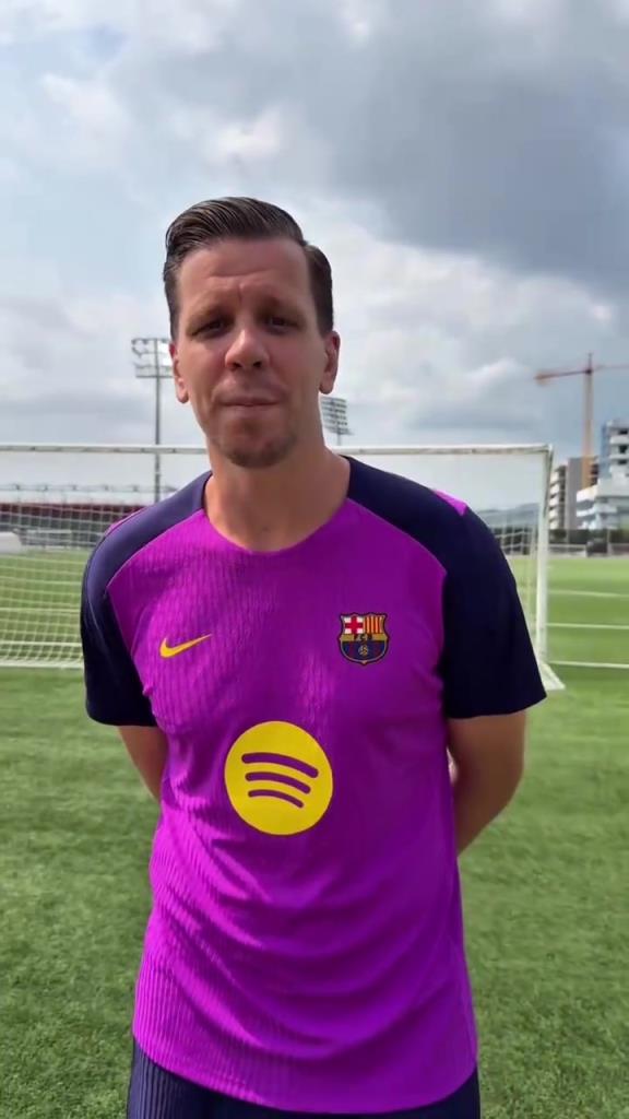 拉师傅：怎么来巴萨还考拼写啊？巴萨球员拼写“什琴斯尼”挑战！