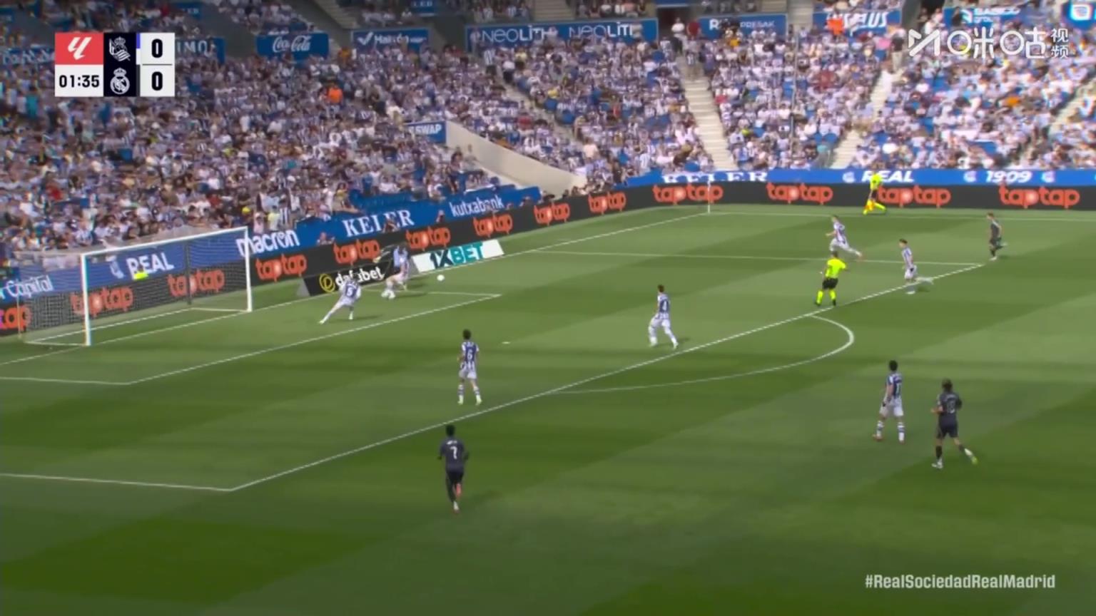 姆巴佩助攻居莱尔闪电破门，但越位在先被吹无效