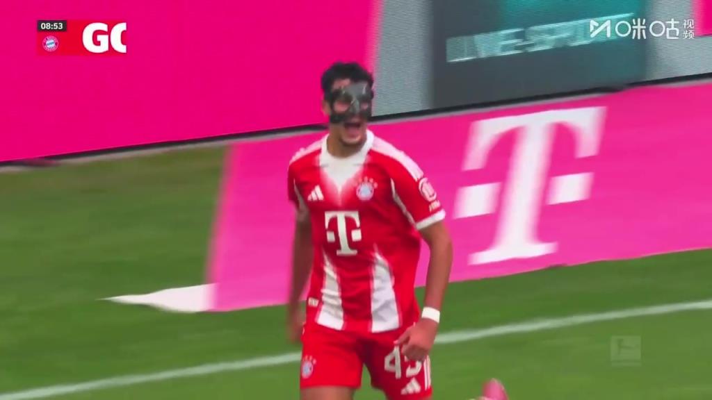 眼花缭乱！拜仁连续精妙团队配合，凯恩妙传帕夫洛维奇破门！